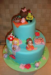 Birthday-Cakes-14051303